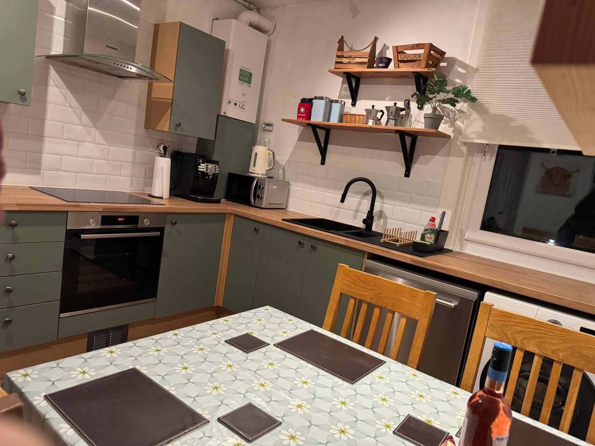 Maria- Bright And Modern City Center Apartment . Edinburgh Ngoại thất bức ảnh